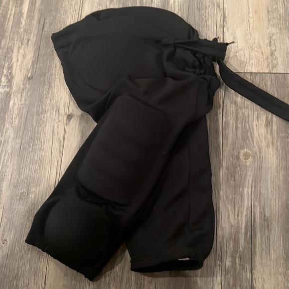 Youth Boys Padded Football Pants - two pair - Picture 3 of 4